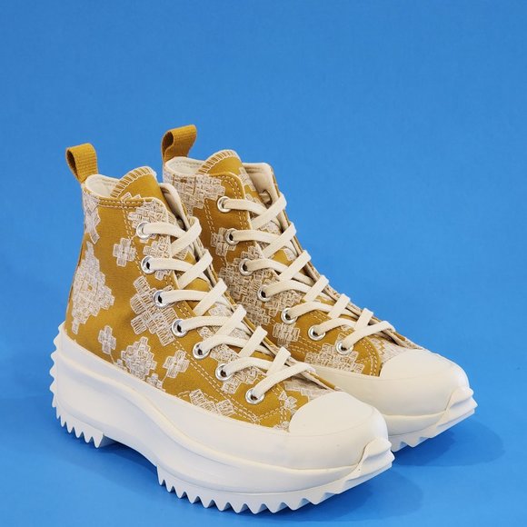 Converse Shoes - Converse Run Star Hike Hi Tonal Embroidery Unisex Platform Sneakers A02231C NWT